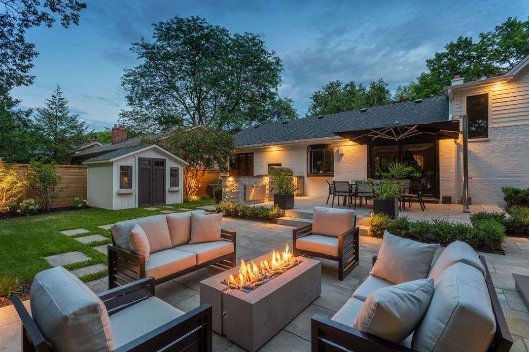 Modern Backyard