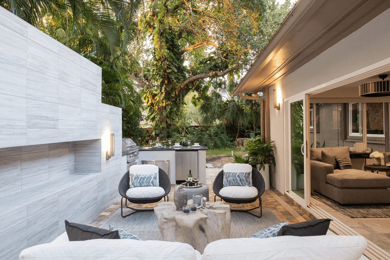 Modern Patio